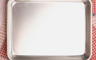 Are Stainless Steel Baking Trays Safe For Everyday Cooking?