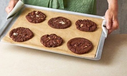 Oven Tray Vs Baking Tray: Same Thing Or Different Tools?