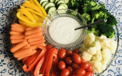 What To Put On A Veggie Tray: Fresh Ideas And Combinations